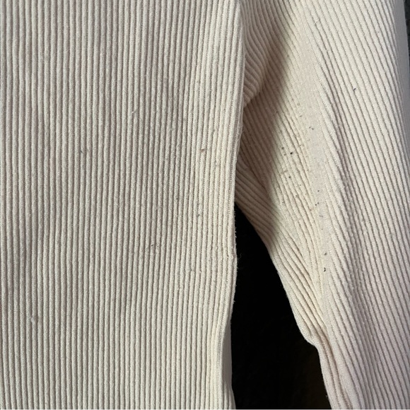 Cream Ribbed Long Sleeve Cropped Top, Size Small / Medium - Picture 2 of 4